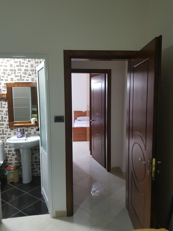 Ilir Guest House 1 Permet Exterior photo