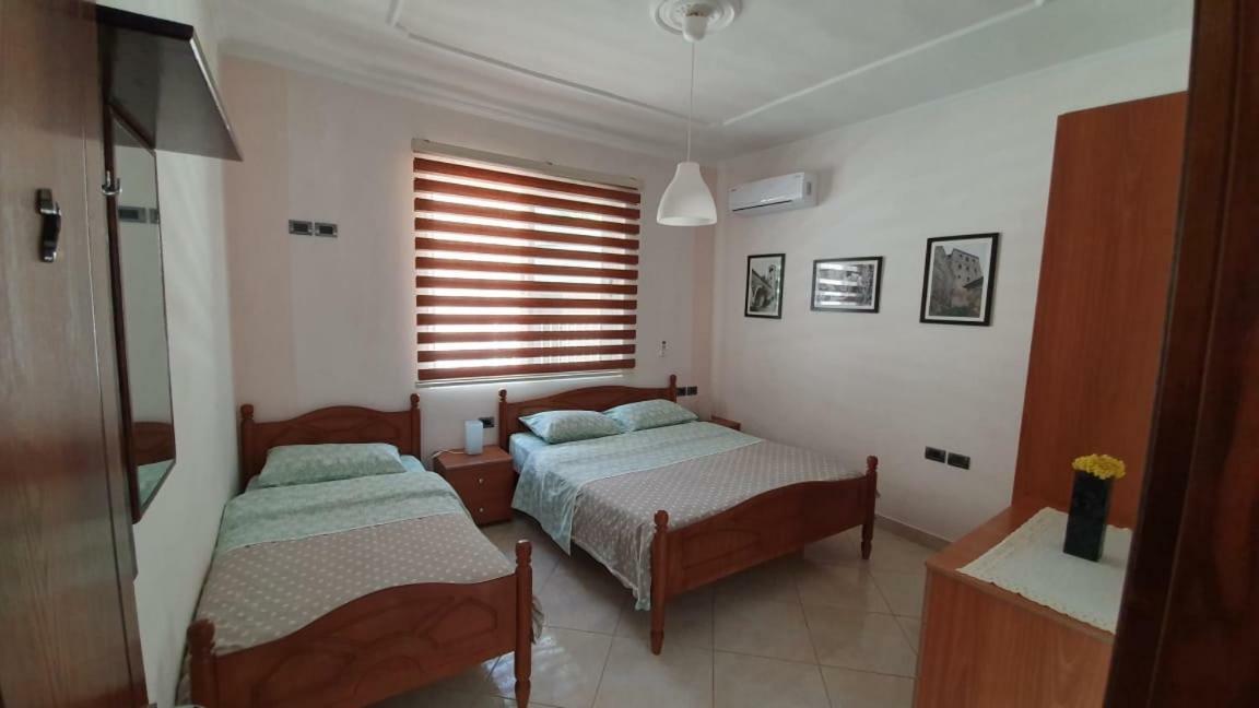 Ilir Guest House 1 Permet Exterior photo