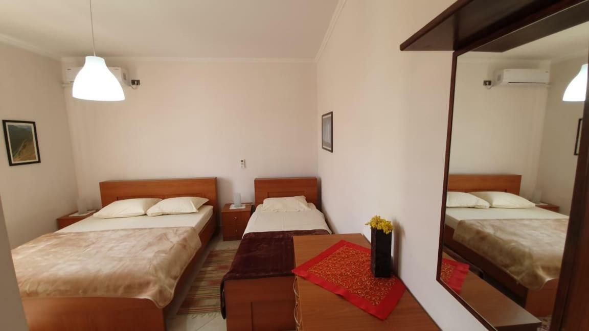 Ilir Guest House 1 Permet Exterior photo